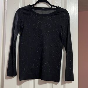 Lululemon Swiftly Relaxed Long Sleeve Shirt Black with Grey Speckles